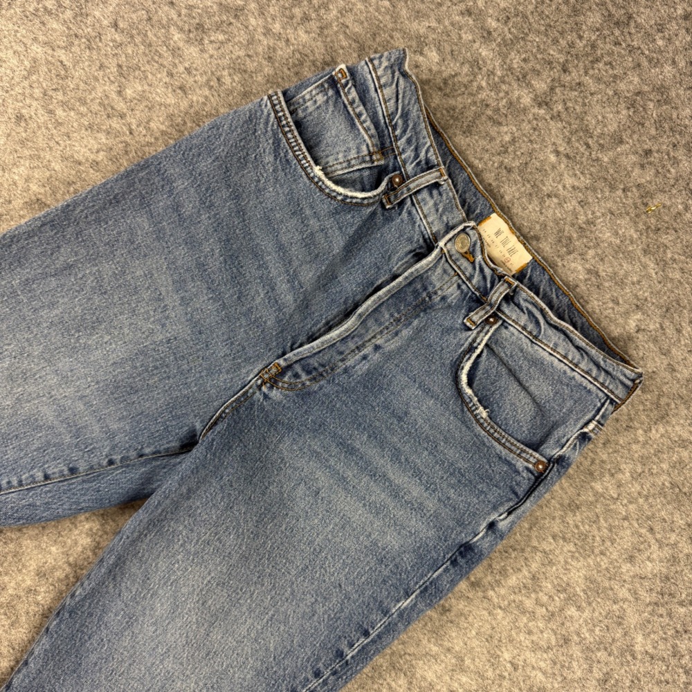 We The Free Free People High Rise Distressed Straight Leg Jeans Size 30 Blue